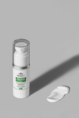 Intense Spot Cream texture close-up – concentrated spot treatment formula