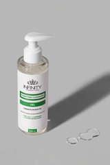 Purifying Cleanser texture close-up – gentle purifying formula